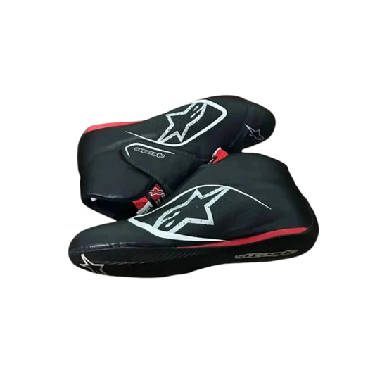 Carlos Sainz 2017 Toro Rosso F1 racing shoes featuring Toro Rosso inspired styling and motorsport detailing