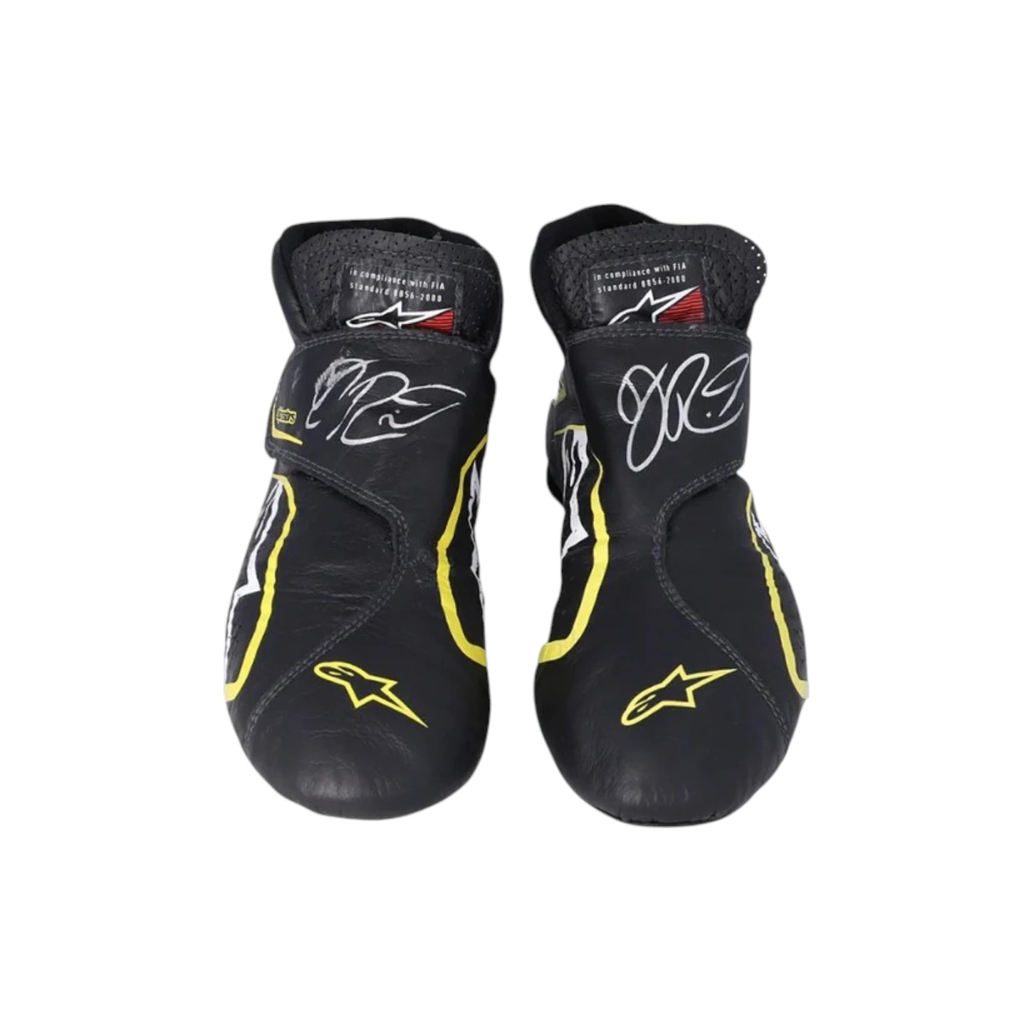 Daniel Ricciardo 2019 Renault F1 racing shoes featuring black and yellow Renault inspired styling with motorsport detailing