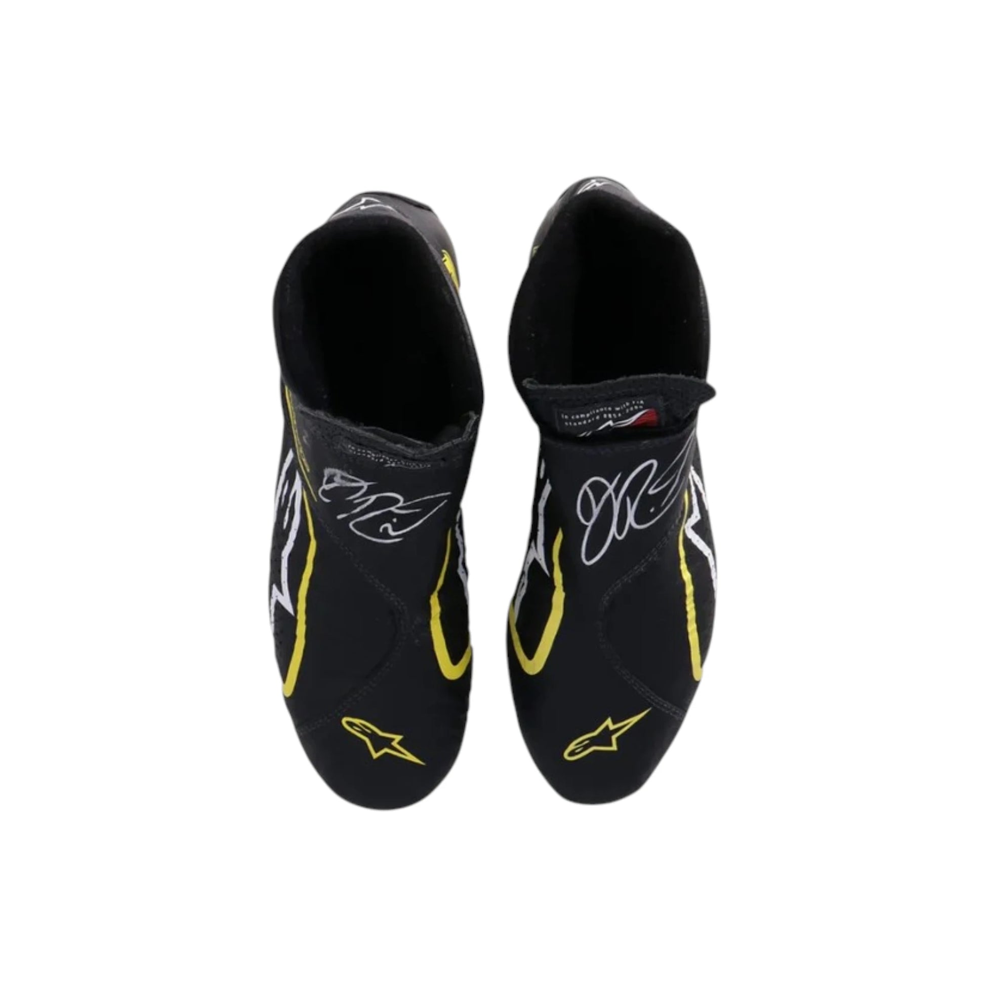 Daniel Ricciardo 2019 Renault F1 racing shoes featuring black and yellow Renault inspired styling with motorsport detailing