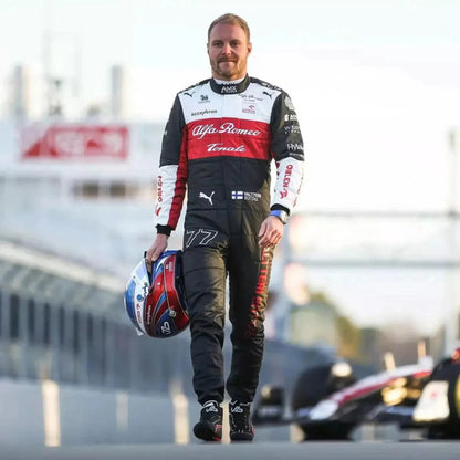 Valtteri Bottas 2022 Alfa Romeo F1 racing shoes featuring Alfa Romeo branding and motorsport detailing