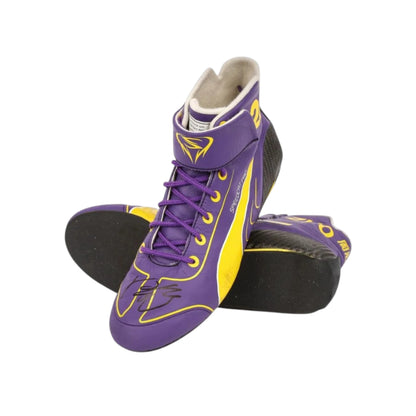 Zhou Guanyu 2023 Alfa Romeo Mexico GP F1 racing shoes featuring purple colour with Mexico Grand Prix detailingiling